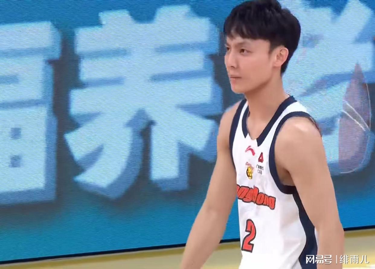 不打了！广东最强中锋获NBA多队试训邀请，或成下一个中国NBA球员 | 中国区|球友会|股份有限公司