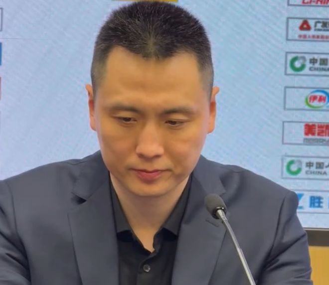 胜天津发布会！卢伟警惕领先后松懈+球队健康，李弘权谈宝宝话题 | 中国区|球友会|股份有限公司