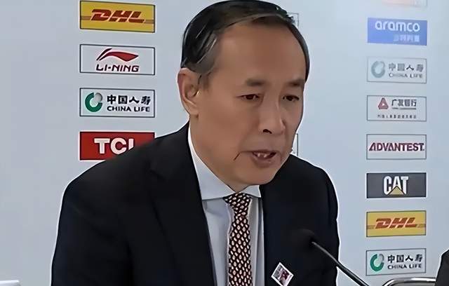 就这还想夺冠？前女篮主帅罕见怒了，暴露3大问题，外援成摆设 | 中国区|球友会|股份有限公司